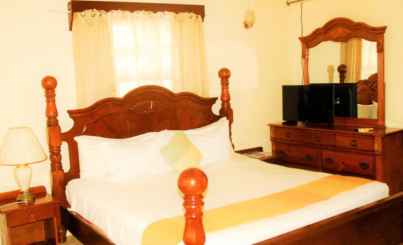 Rich View Hotel Kingstown Ngoại thất bức ảnh